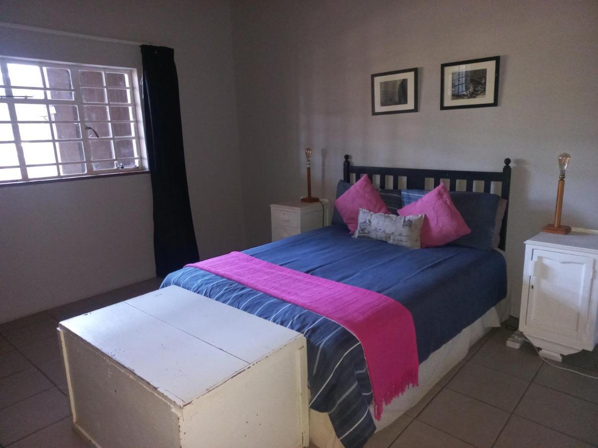 Orange Elephant Backpackers Hostel Addo Exterior foto